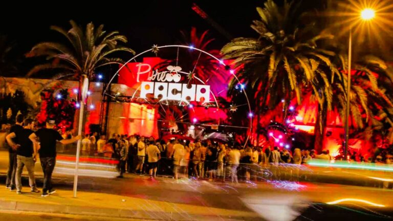 Read more about the article Top 20 Ibiza Nightclubs and Bars